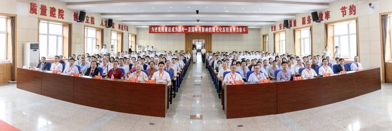 中华中医药学会免疫学分会第十次学术会议、世界中联•国际中医药临床标准工作委员会第七届学术年会在上海顺利召开