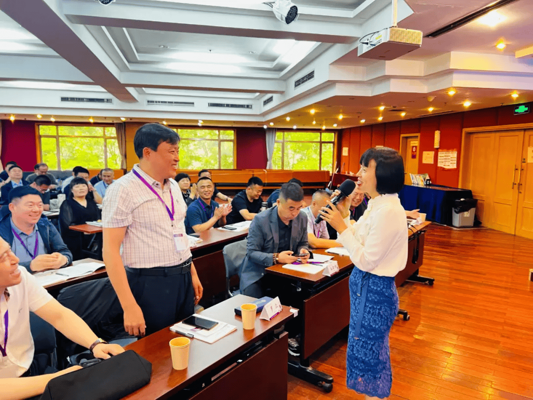 企业领导力管理培训之释放情绪与压力| GIMU 商科大学|民生行业|上海