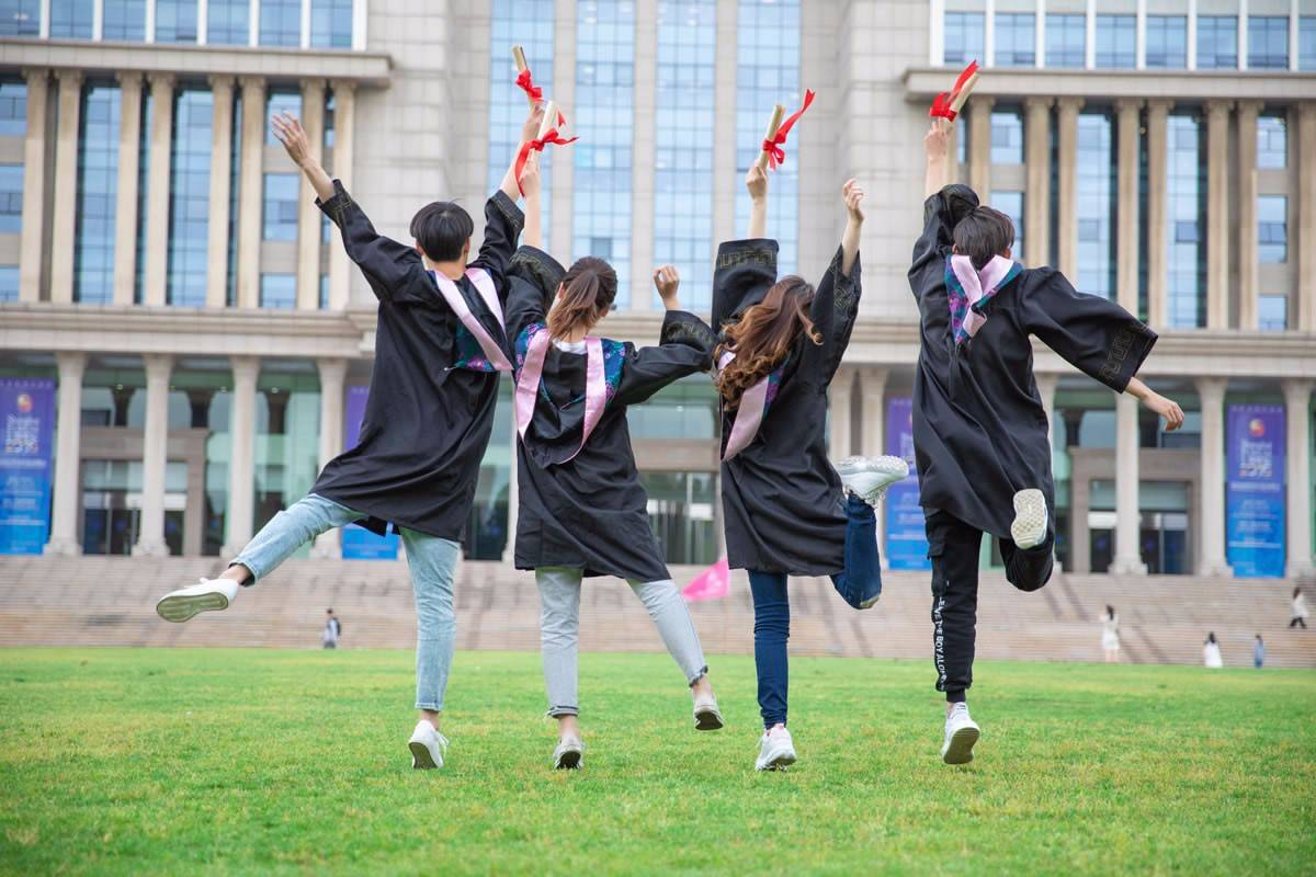 吉林财经大学成人大专考试科目